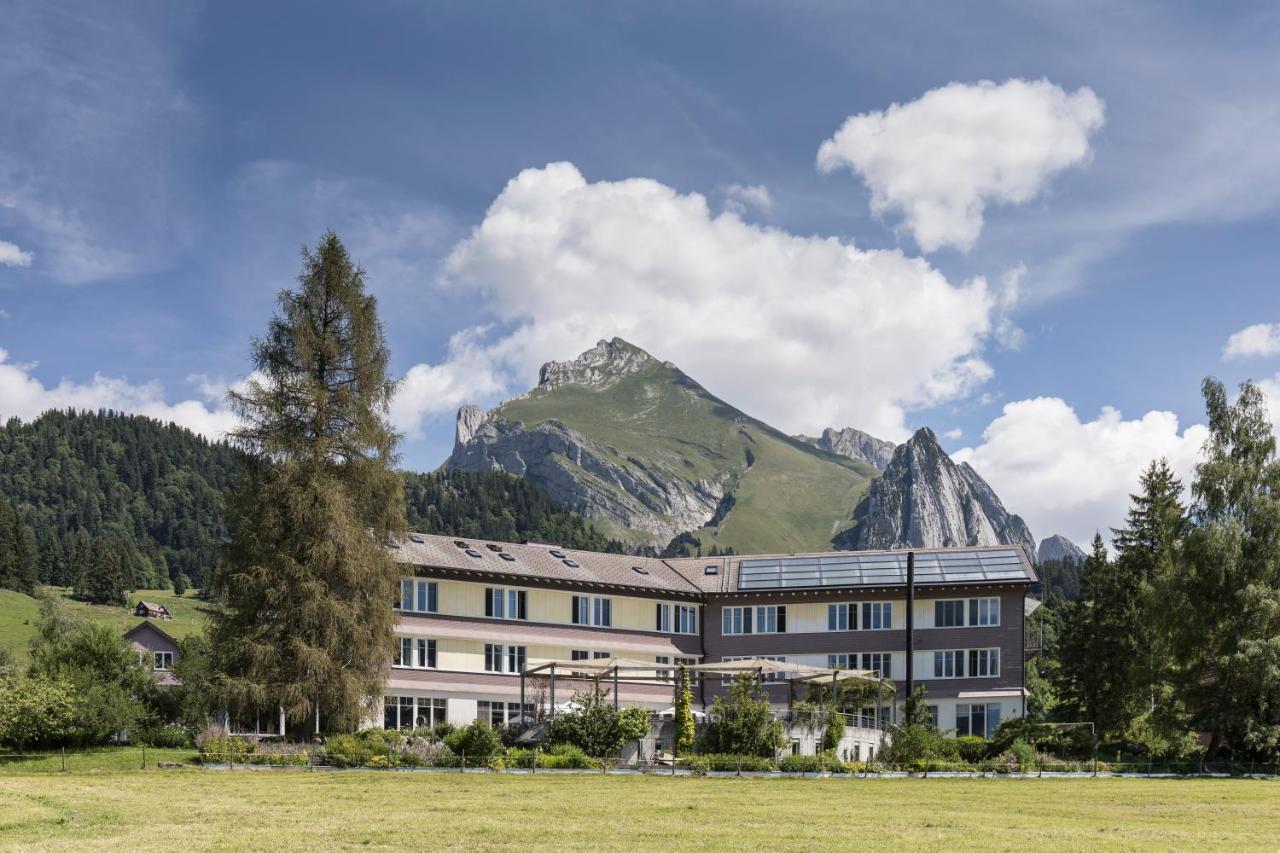 Kurhaus Sunnehus Hotel Wildhaus Eksteriør billede