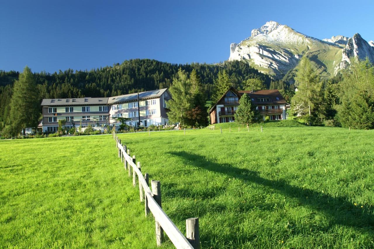 Kurhaus Sunnehus Hotel Wildhaus Eksteriør billede